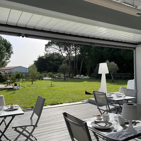 Le 36 Piscine & *