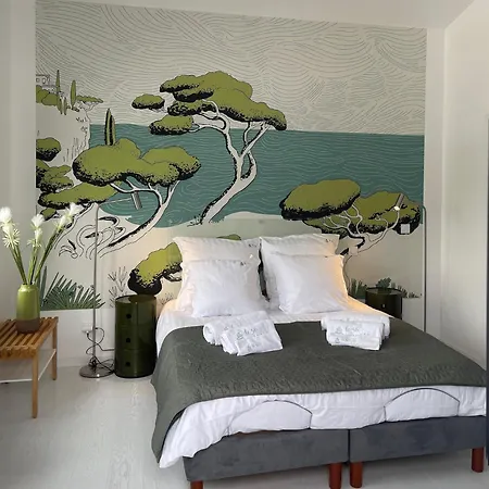 Le 36 Piscine & La Flotte